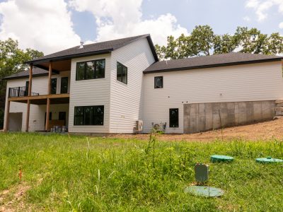 diamond_kote_white_siding_rear